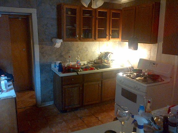 Oakcabinets/ItalianPorcelien