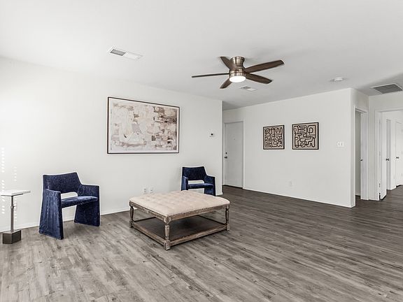 5th image of 417 Joyce Way