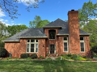 6025 Forest Trails Dr, Winston Salem, NC 27107