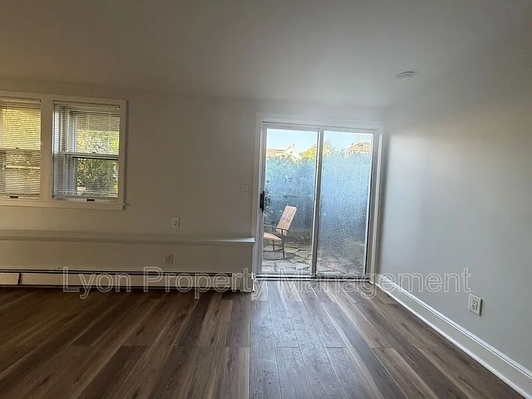 95 Victor St #1 — Photo 4