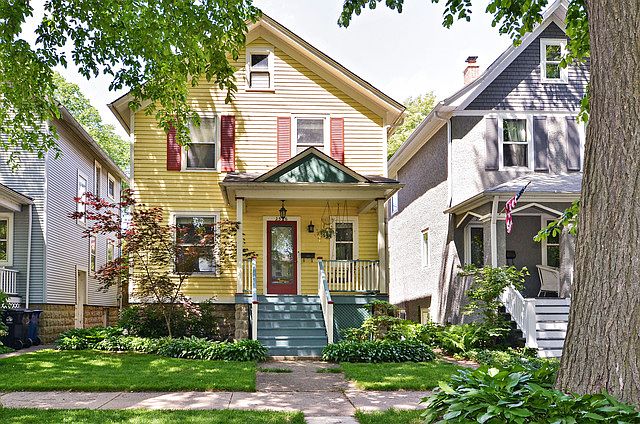 1st image of 2526 Ashland Ave