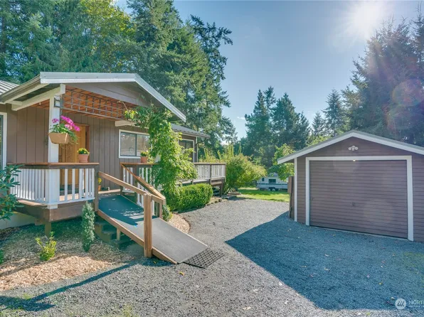 5238 Bounty Loop, Freeland, WA 98249