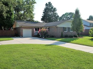 628 Nottingham Dr, Virginia Beach, VA 23452