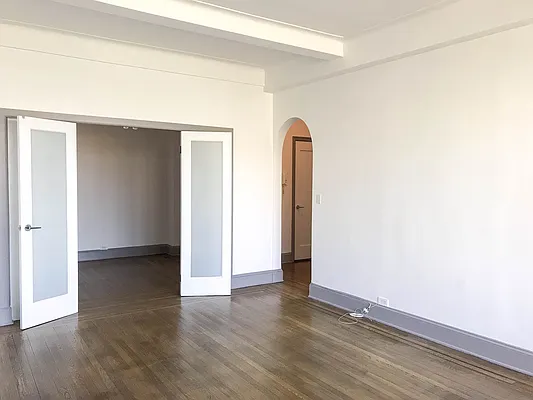 Rented by Compass | media 20