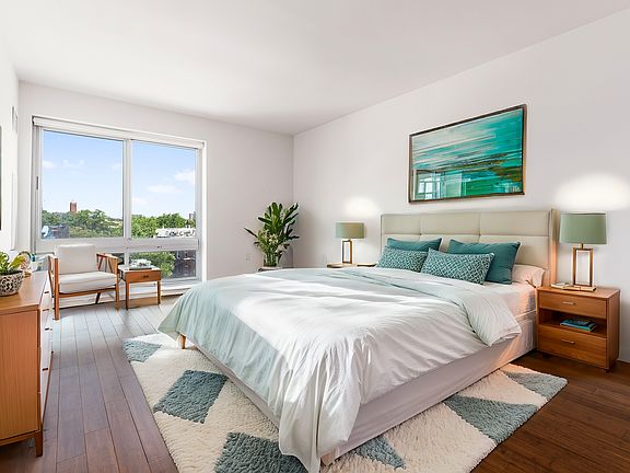 3rd image of 1328 Fulton St #Penthouse 104