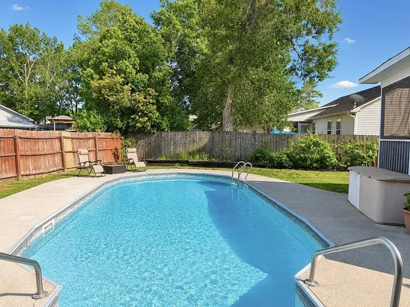 6638 Bent Creek Dr, North Charleston, SC 29420