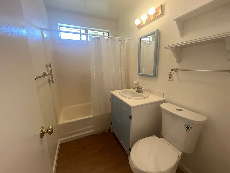 5572 Nevada Dr — Photo 12