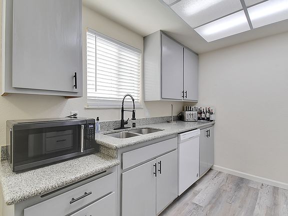 2nd image of 1104 F St #4