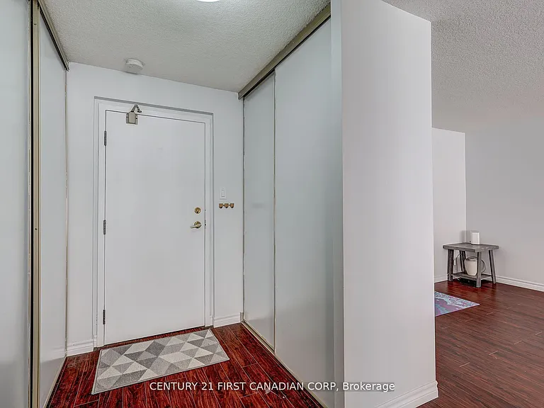 570 Proudfoot Ln #405 — Photo 11
