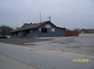 903 E Subway Blvd, Nevada, MO 64772