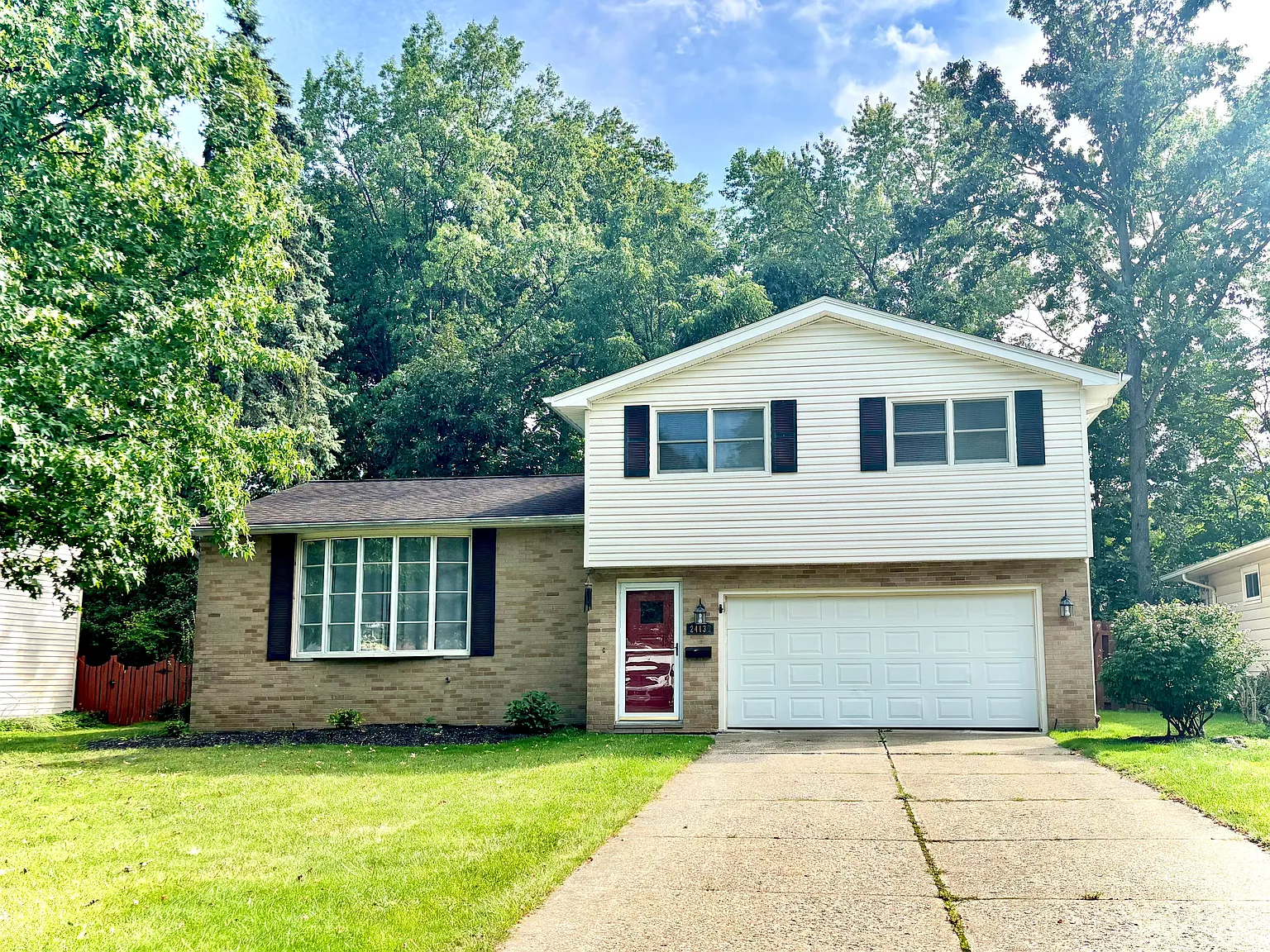 3 bed, 1.5 bath, 1583 sqft, $2,550 — Photo 1