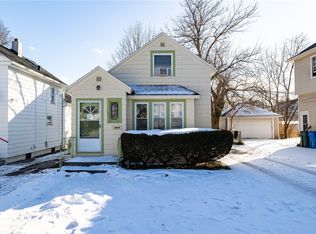 153 Spruce Ave, Rochester, NY 14611