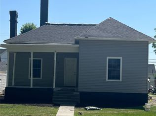 710 Ten Broeck St, Paris, IL