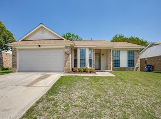 6516 Hughes Dr, Watauga, TX 76148