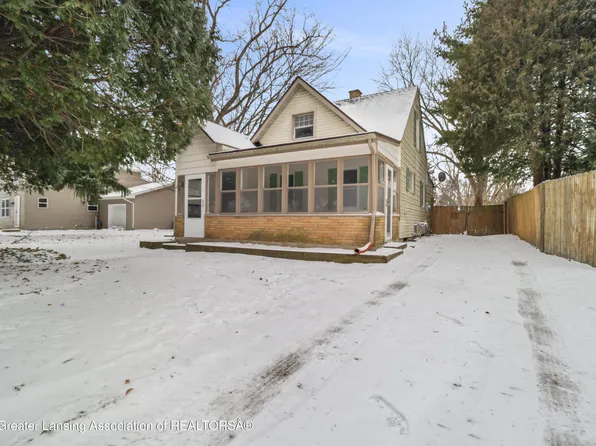 3330 Avalon St, Lansing, MI 48911