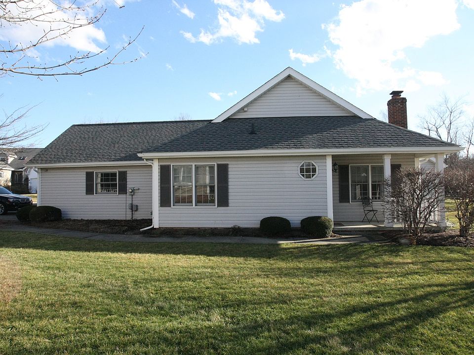 1st image of McClaren Ln