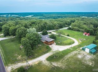 110 Shell Box Dr, Leasburg, MO 65535