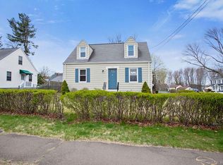 102 Shawmut Ave, North Haven, CT 06473
