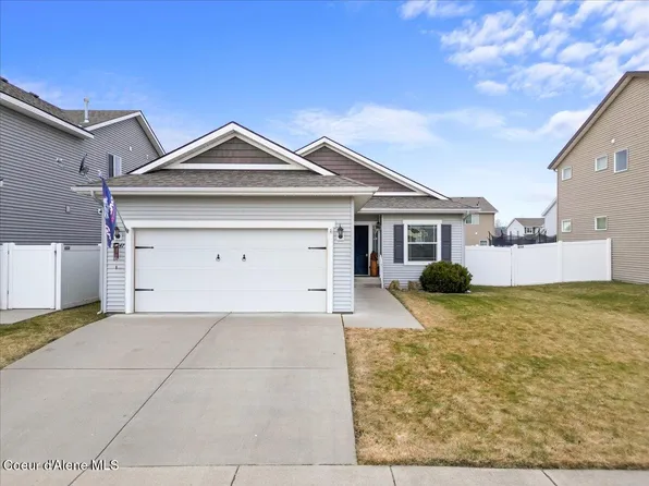 8247 N Wentworth St, Post Falls, ID 83854