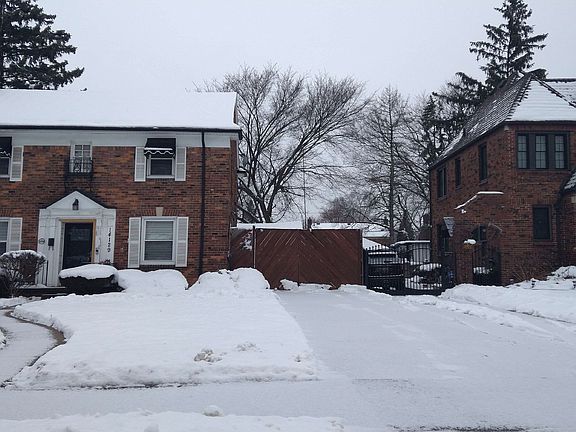 2nd image of 14129 Abington Ave