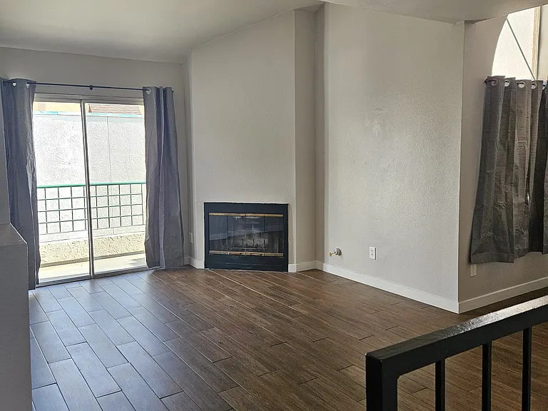 8043 Rosecrans Ave #3 — Photo 13