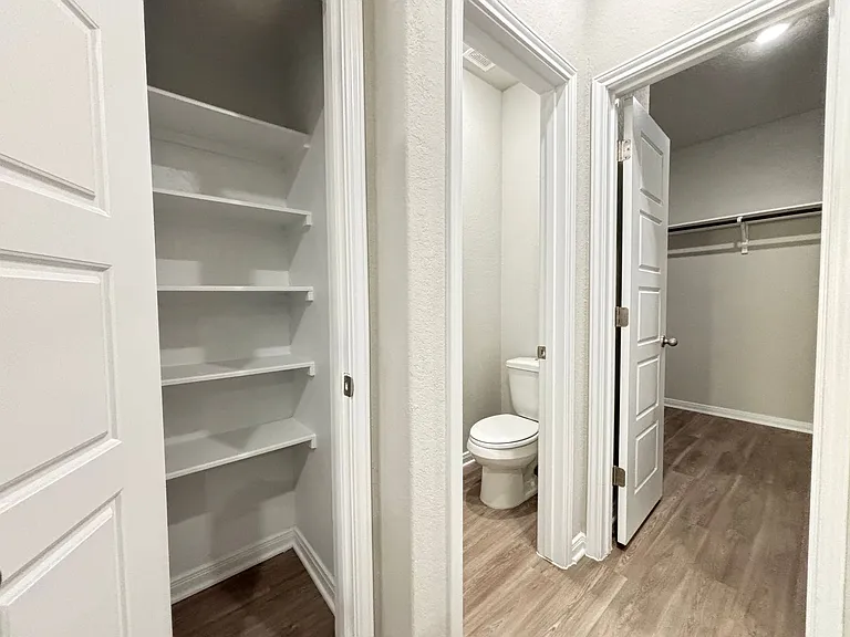 330 Caleb Ct — Photo 20
