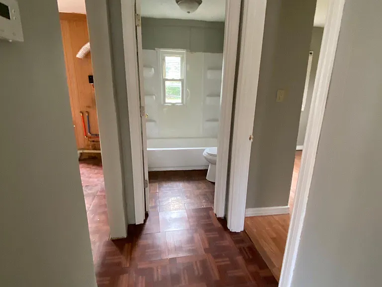 35831 Beverly Rd — Photo 9