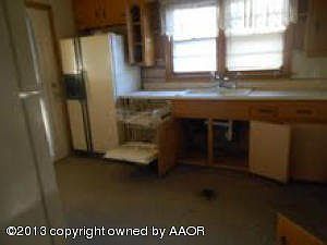 3rd image of 3520 S Julian Blvd