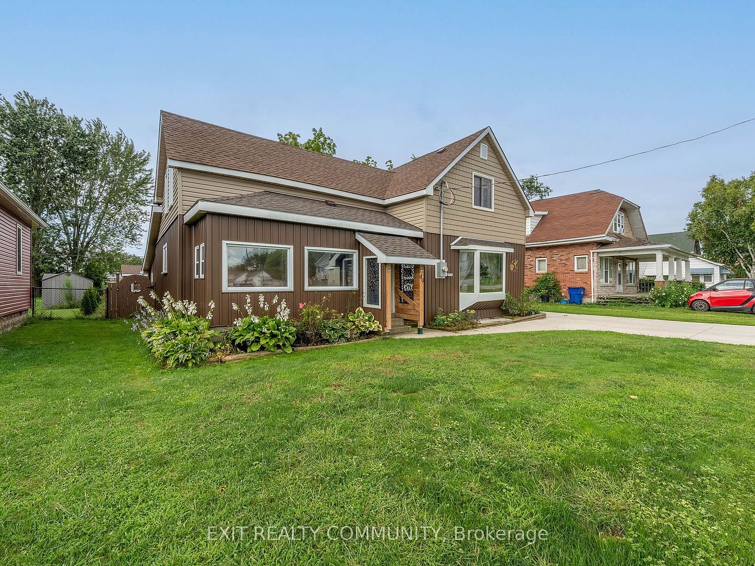 49 King St, Chatham Kent, ON N8A 1H2 MLS X9399073 Zillow