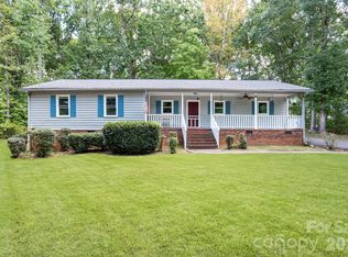 1732 Forest Lake Dr, Rock Hill, SC 29732