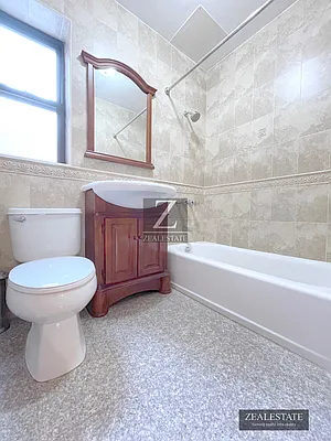 Rented by ZealEstate Group Inc | media 6