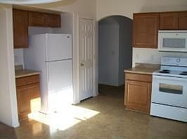 3rd image of 1369 W Central Ave