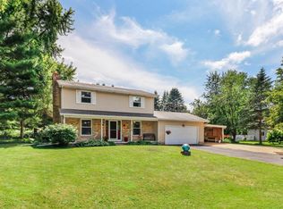 5575 Lavin Way, Waunakee, WI 53597