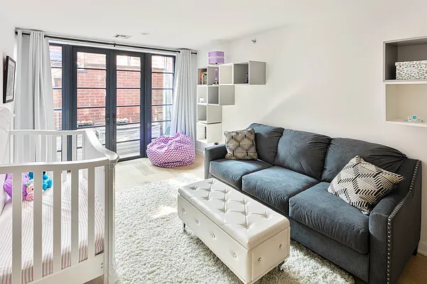 Sold by Compass | media 24