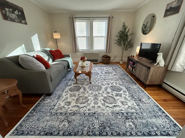 30 Spring St #1, Brunswick, ME 04011