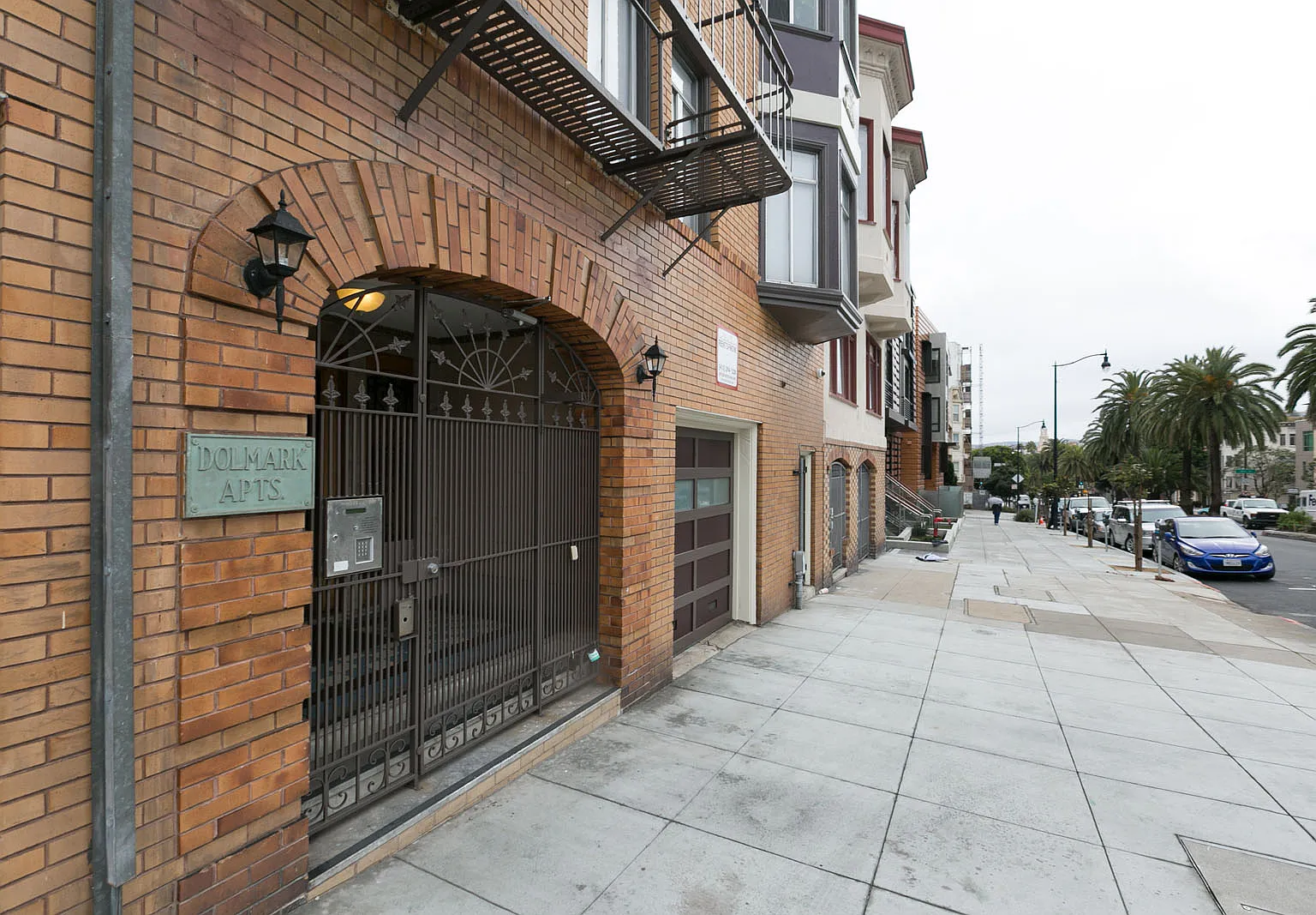 11 Dolores — Photo 3