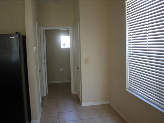 5th image of 6342 Daysbrook Dr Unit 101