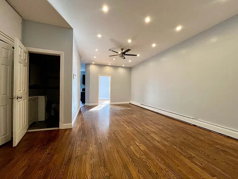 780 Halsey St #1 — Photo 1
