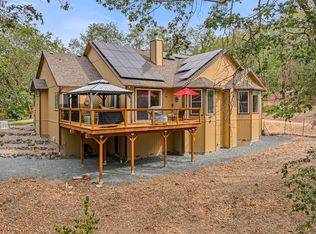 155 El Camino Way, Grants Pass, OR 97526