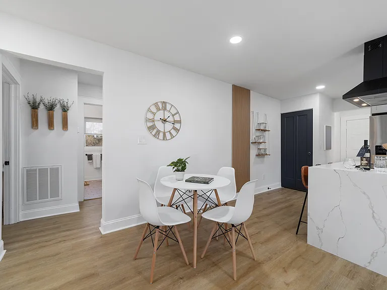 Watkins Rd — Photo 12