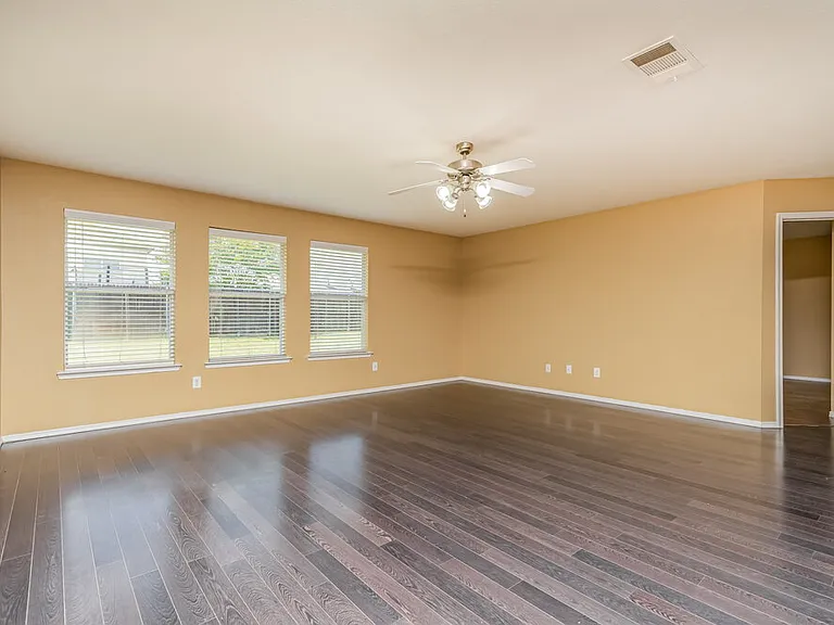 2015 Woodhurst Trl — Photo 5