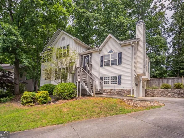 962 Taylors Farm Ct, Canton, GA 30115