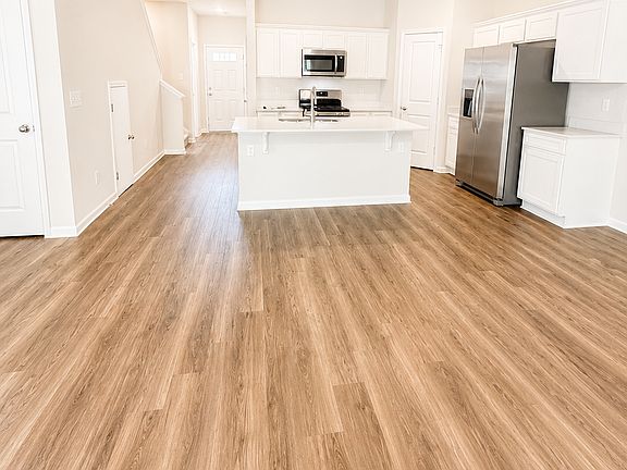 3rd image of 1318A Crosshill Ct #A