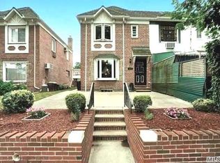 82-62 Eliot Ave, Middle Village, NY 11379
