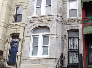 403 M St NE, Washington, DC 20002