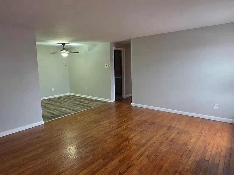 4415 Columbus Ave — Photo 10