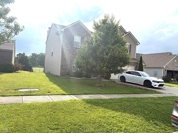 4th image of 2702 Ashton Ln