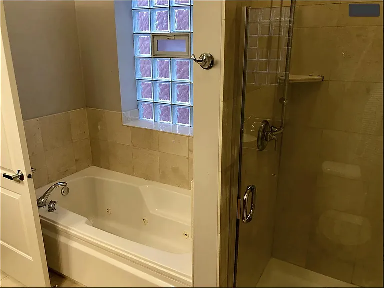 2047 W Belmont Ave #3 — Photo 27