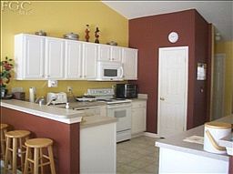 2nd image of 1821 SW 27th St