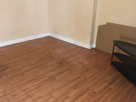 2nd image of 3672 Frankford Ave